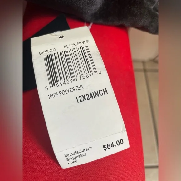 Skeleton pillow - Picture 4 of 4